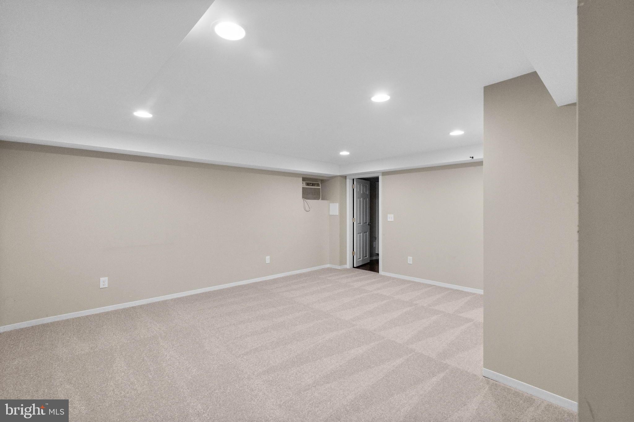 9421 Warfield Road Gaithersburg, MD 20882 - Photo 43 of 63 Gallery Image 43