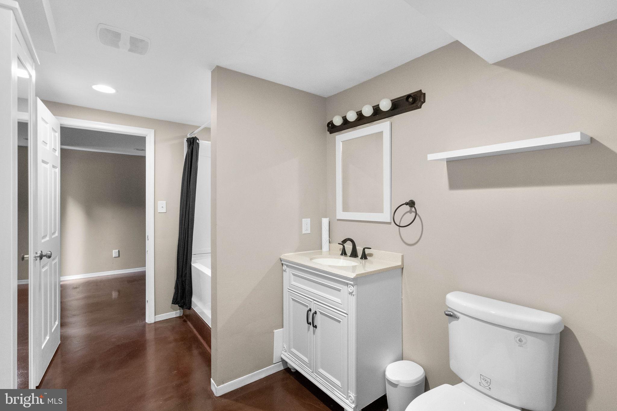 9421 Warfield Road Gaithersburg, MD 20882 - Photo 45 of 63 Gallery Image 45
