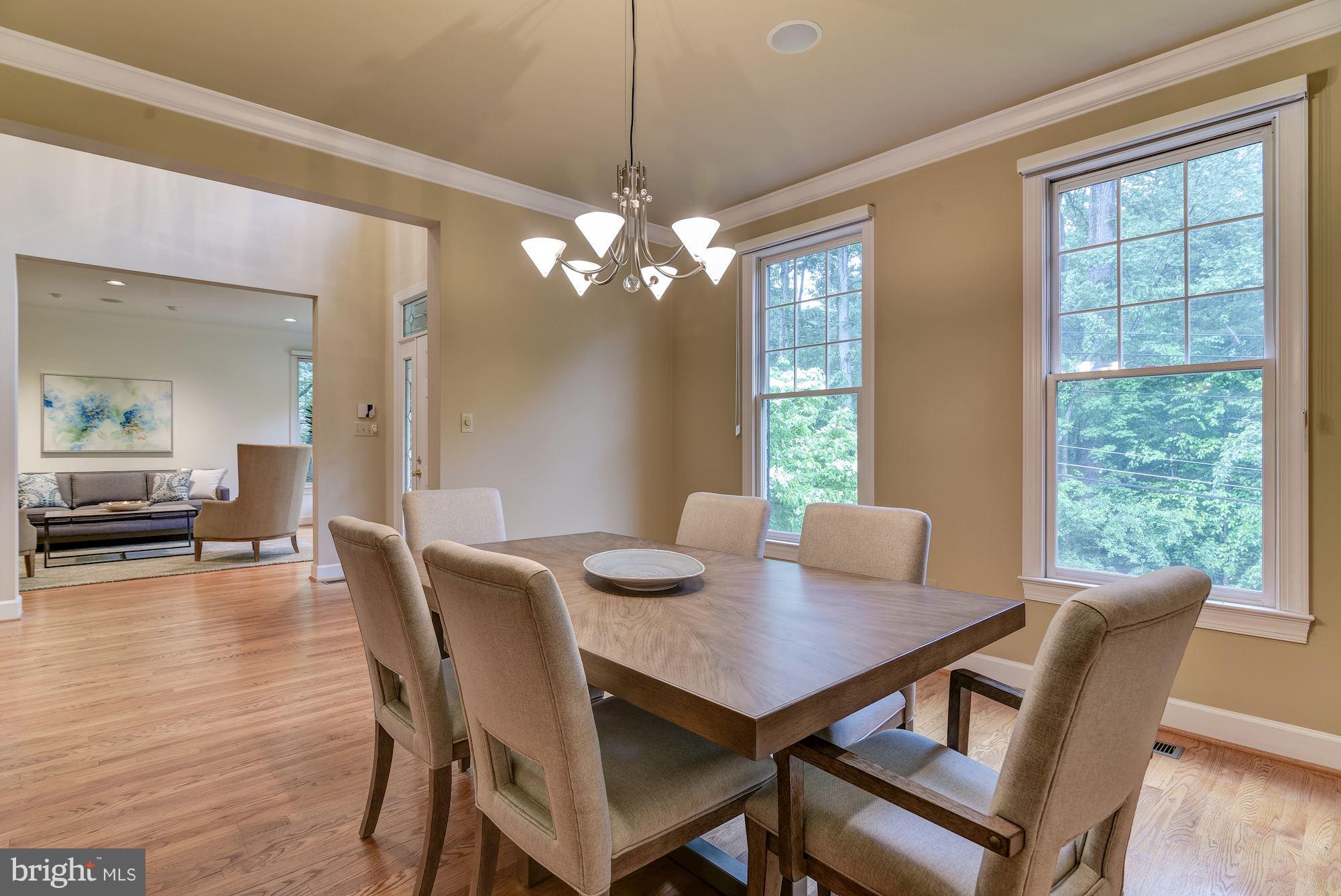 6804 Rannoch Road Bethesda, MD 20817 - Photo 12 of 30 Dining Room