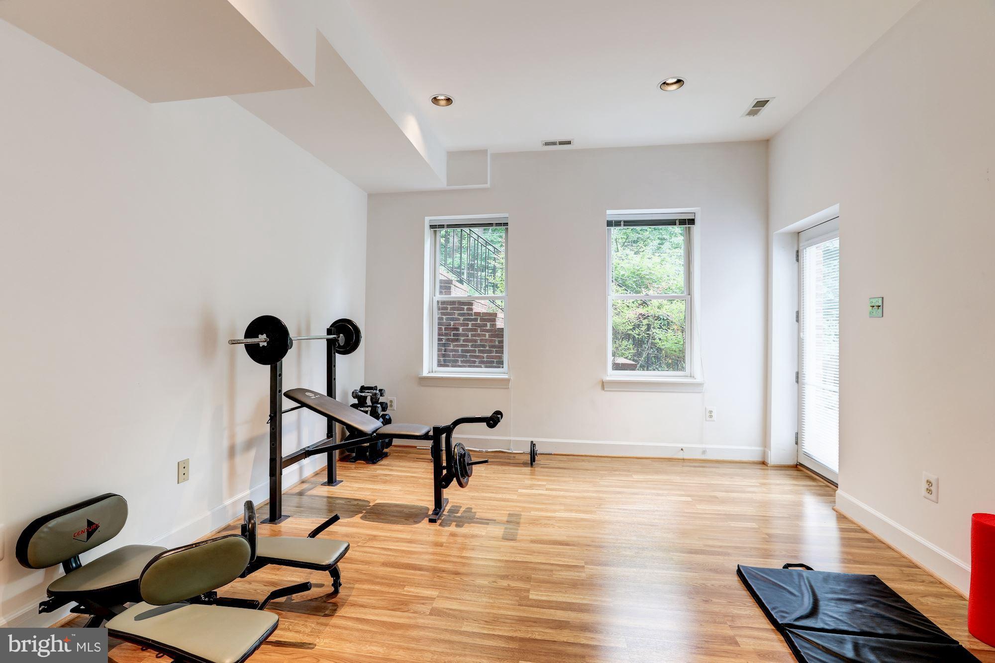 6804 Rannoch Road Bethesda, MD 20817 - Photo 29 of 30 6th bedroom/gym