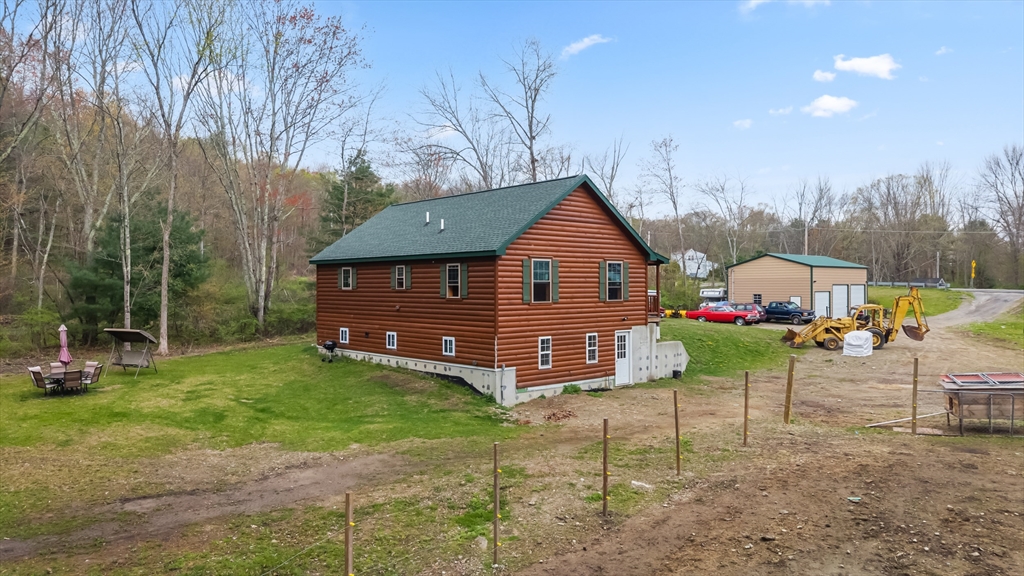 22 Carpenter Road Dudley, MA 01571 - Photo 21 of 32