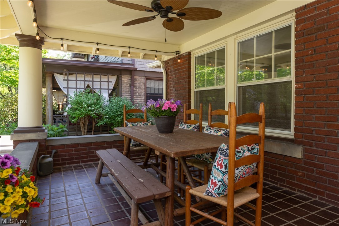 3004 East Overlook Road Cleveland, OH 44118 - Photo 3 of 35 Gallery Image 3