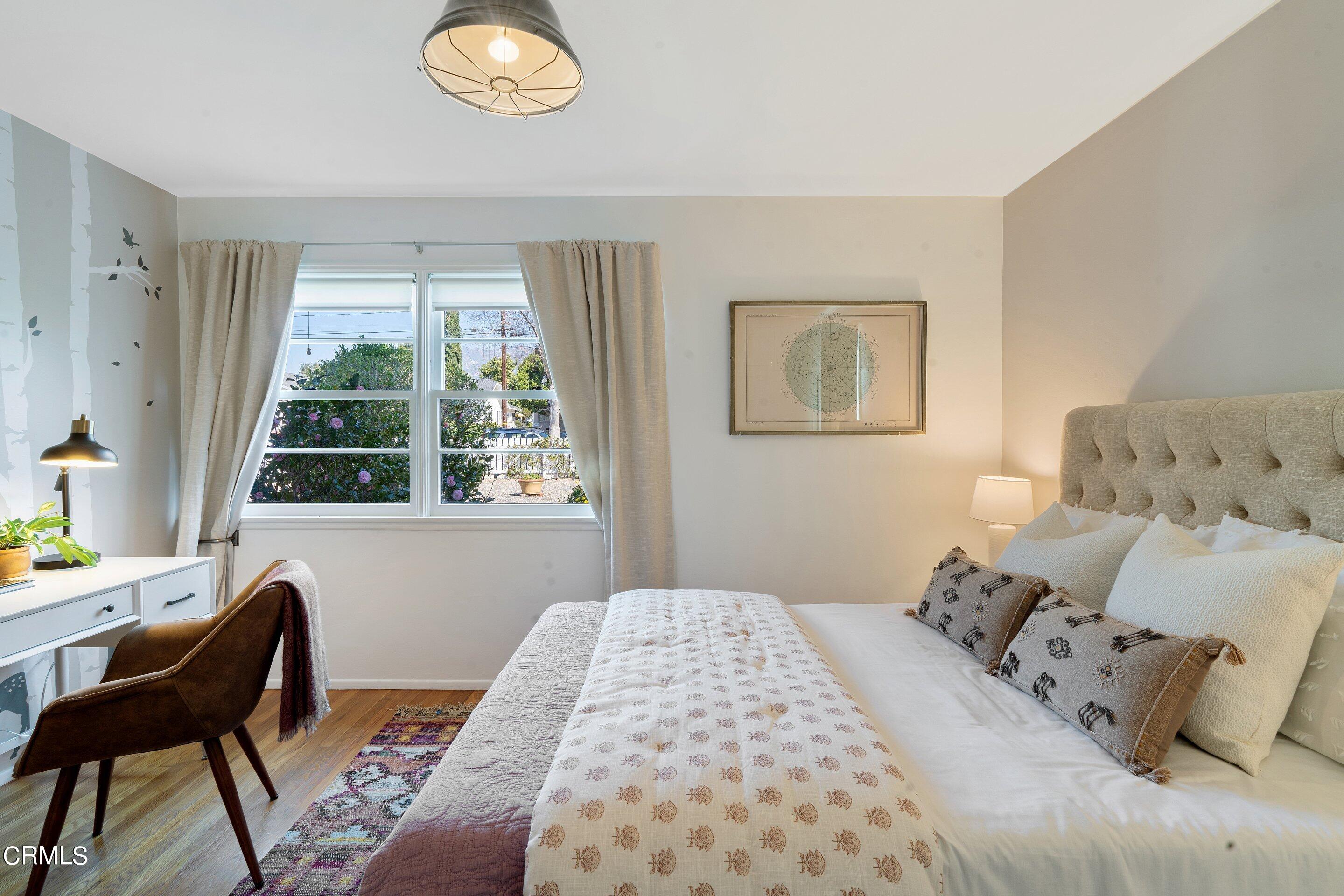 1532 Atchison Street Pasadena, CA 91104 - Photo 26 of 45 a bedroom with bed and a window