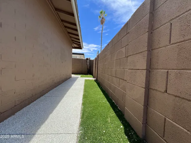 $230,000 | 4142 East Moreland Street, Unit 2, Phoenix, AZ 85008