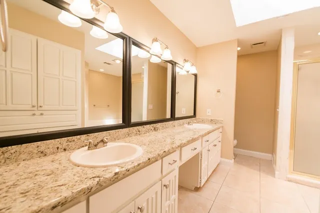 $2,550 | 14816 Sopras Circle, Addison, TX 75001