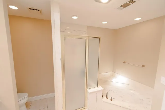 $2,550 | 14816 Sopras Circle, Addison, TX 75001