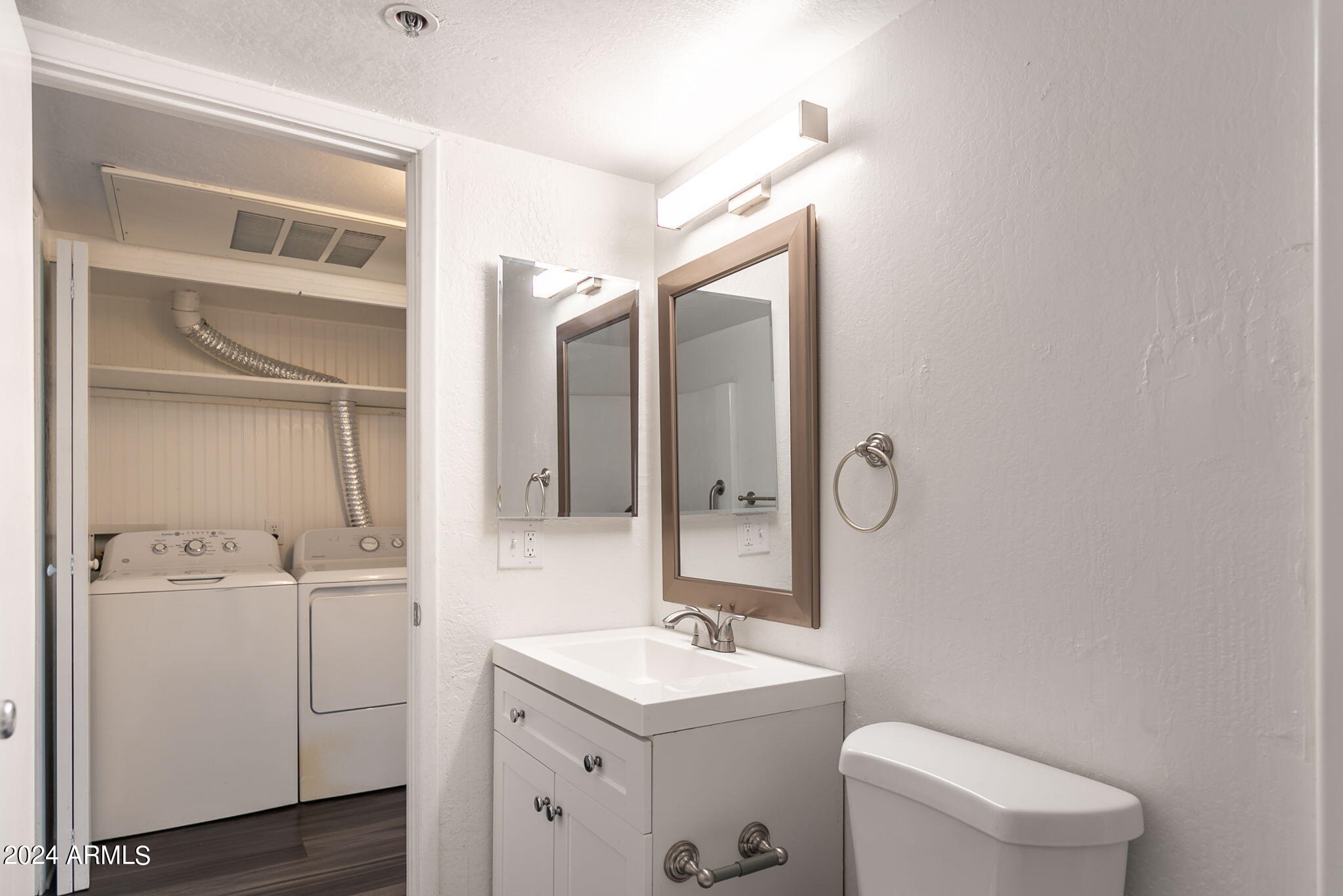 12221 West Bell Road, Unit 280 Surprise, AZ 85378 - Photo 16 of 24 Bathroom3