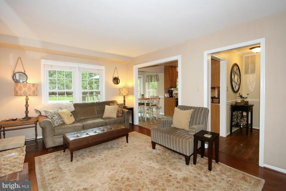 9864 Natick Road Burke, VA 22015 - Photo 13 of 30 Family Room