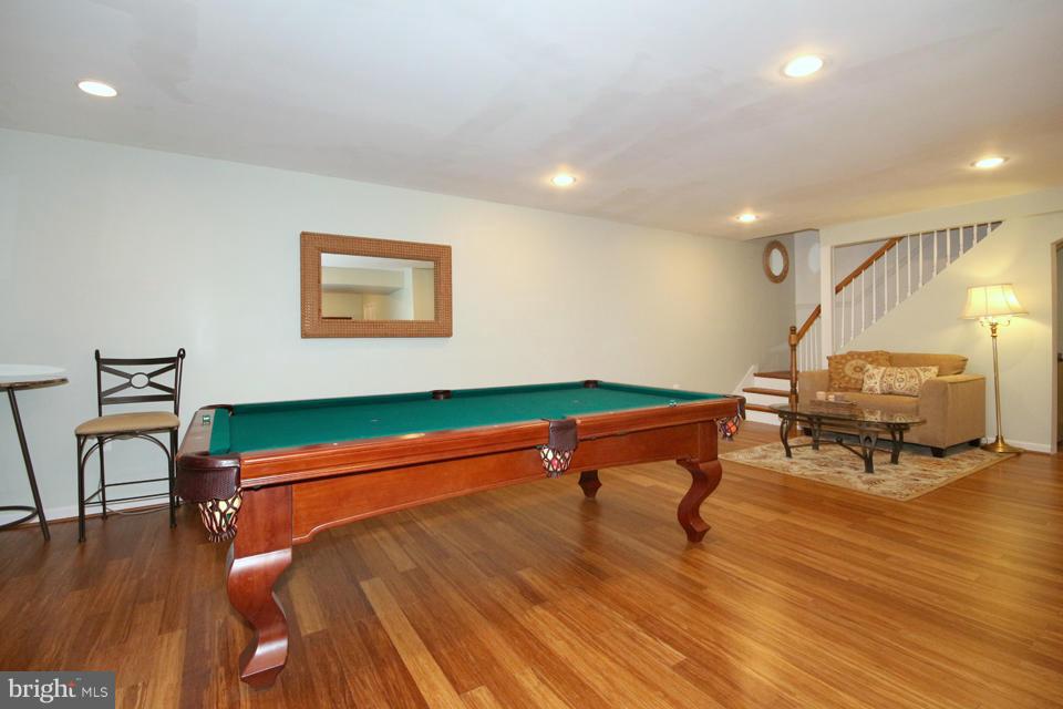 9864 Natick Road Burke, VA 22015 - Photo 24 of 30 Interior (General)