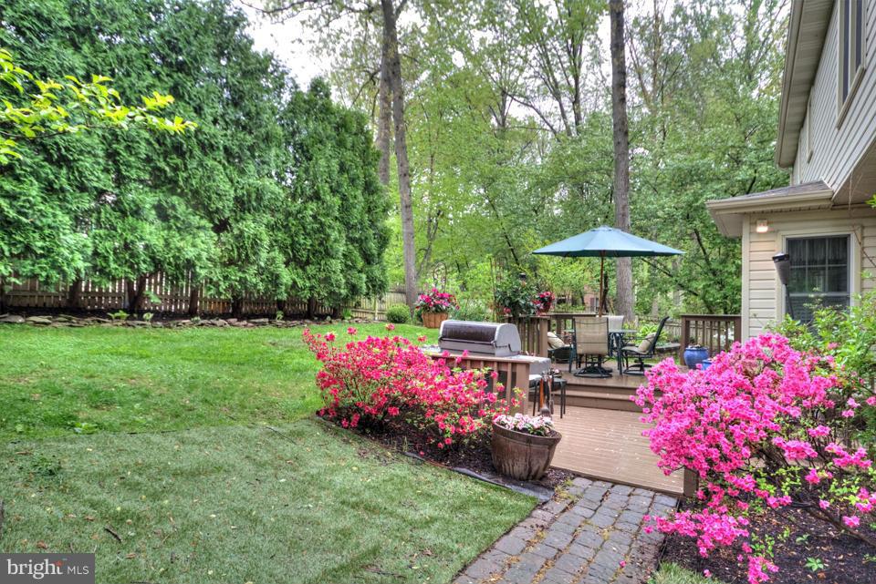 9864 Natick Road Burke, VA 22015 - Photo 29 of 30 Exterior (Rear)