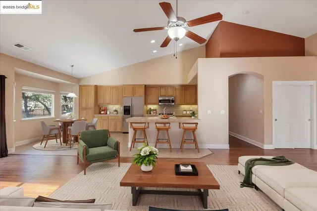 $545,000 | 21662 Paseo De Los Portales Road, Sonora, CA 95370