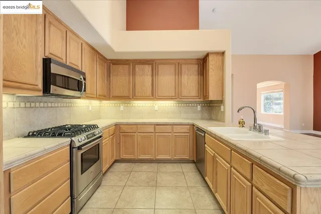 $545,000 | 21662 Paseo De Los Portales Road, Sonora, CA 95370