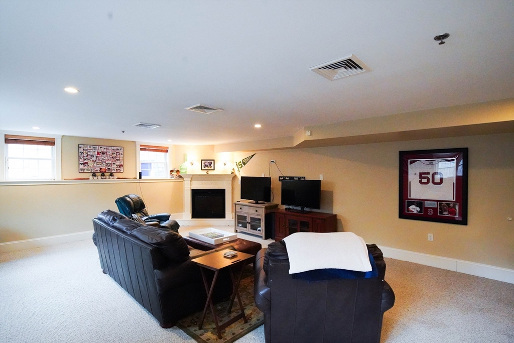 95 Dix Street, Unit 2 Boston, MA 02122 - Photo 12 of 24