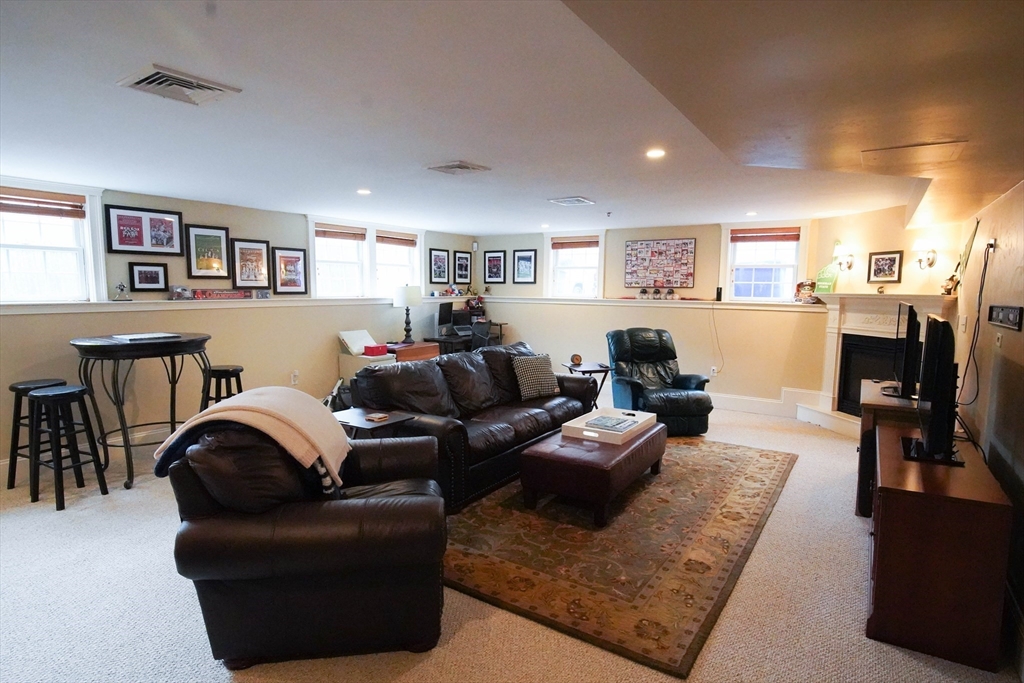 95 Dix Street, Unit 2 Boston, MA 02122 - Photo 13 of 24