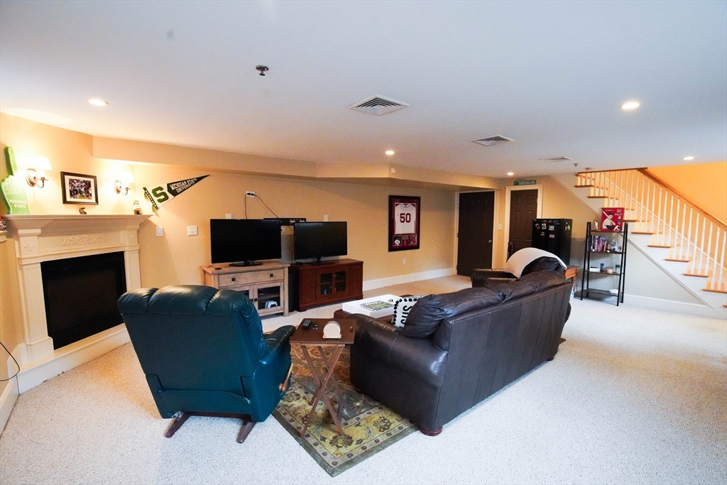 95 Dix Street, Unit 2 Boston, MA 02122 - Photo 14 of 24