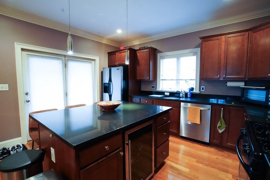 95 Dix Street, Unit 2 Boston, MA 02122 - Photo 3 of 24