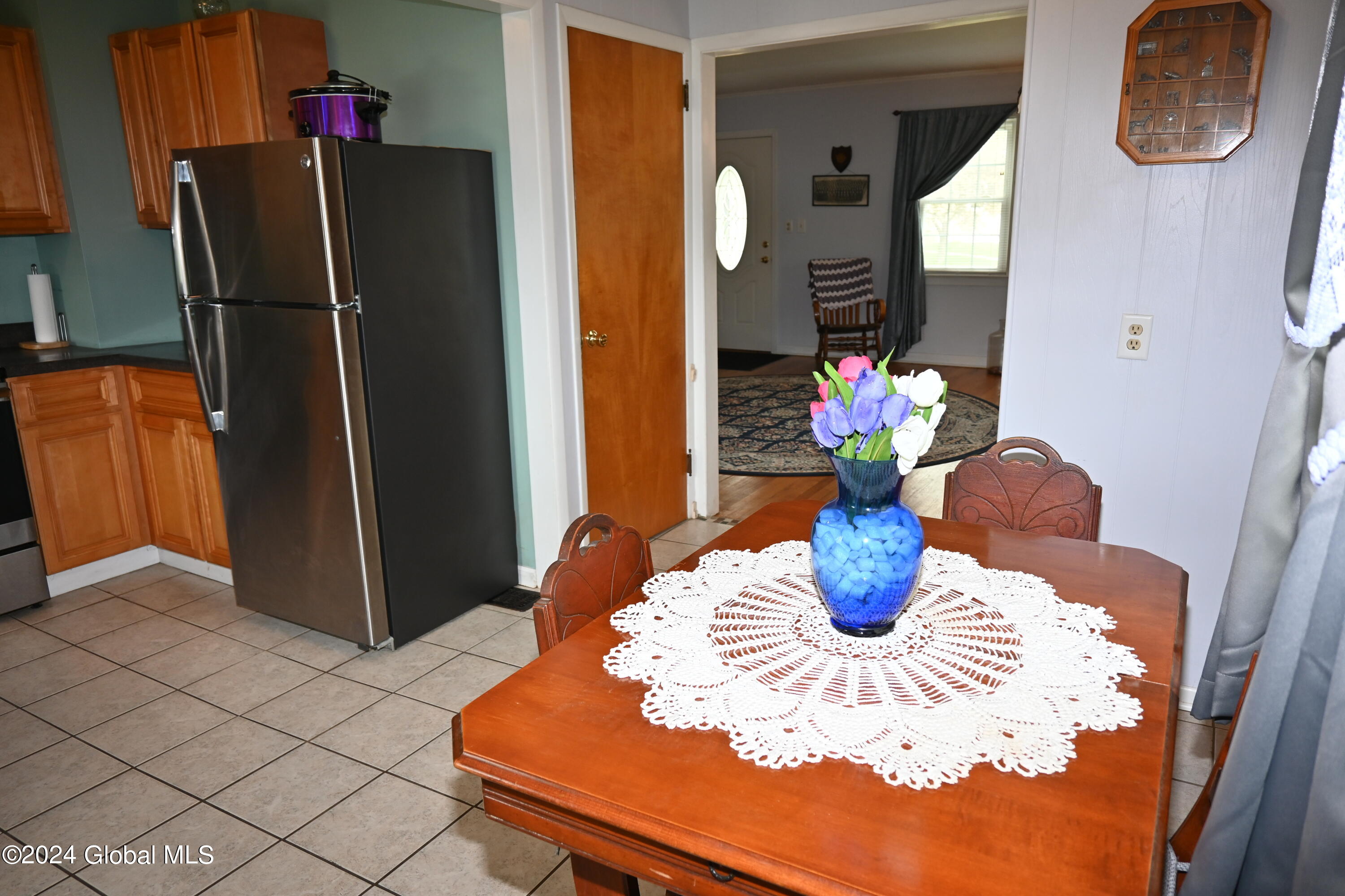2052 Hoover Road Niskayuna, NY 12309 - Photo 13 of 44 DSC_2536
