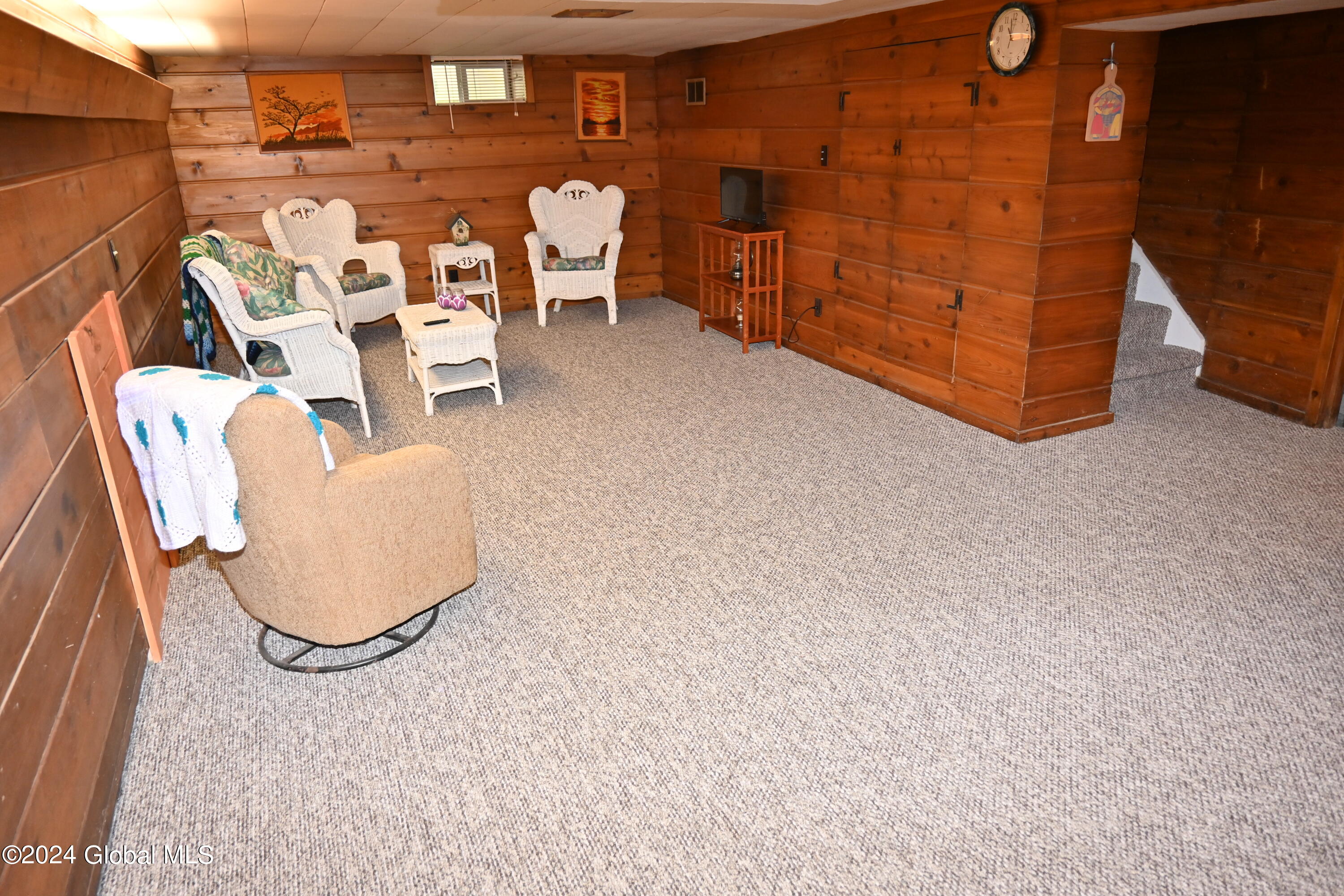 2052 Hoover Road Niskayuna, NY 12309 - Photo 30 of 44 DSC_2560