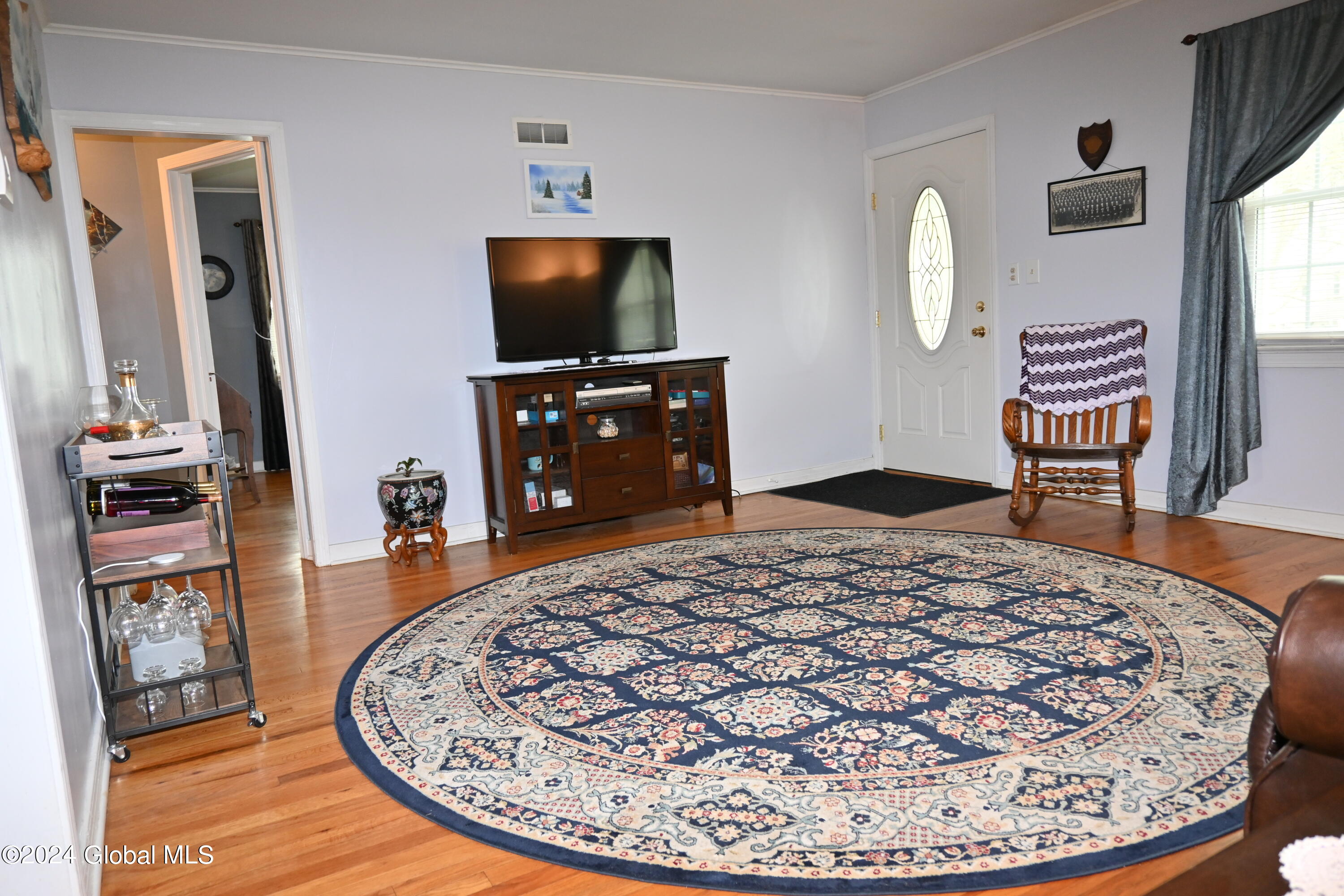2052 Hoover Road Niskayuna, NY 12309 - Photo 7 of 44 DSC_2532