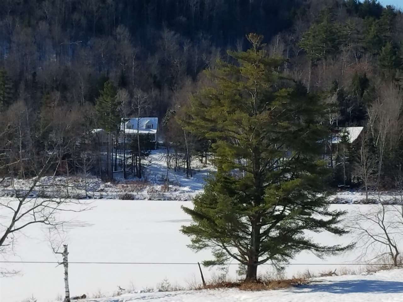 134 Scotland Road Lisbon, NH 03585 - Photo 2 of 34