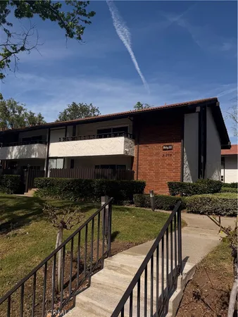 $3,600 | 31579 Lindero Canyon Road, Unit 7, Westlake Village, CA 91361