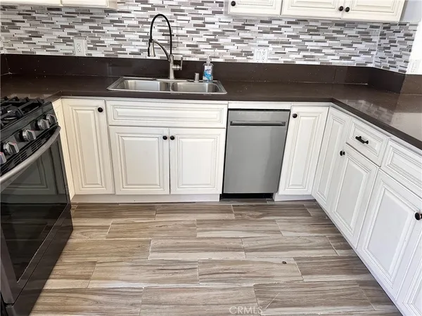 $3,600 | 31579 Lindero Canyon Road, Unit 7, Westlake Village, CA 91361