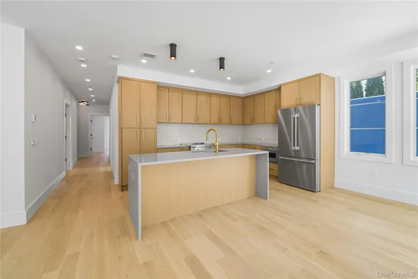 $1,349,000 | 156 Palisade Street, Unit A, Dobbs Ferry, NY 10522