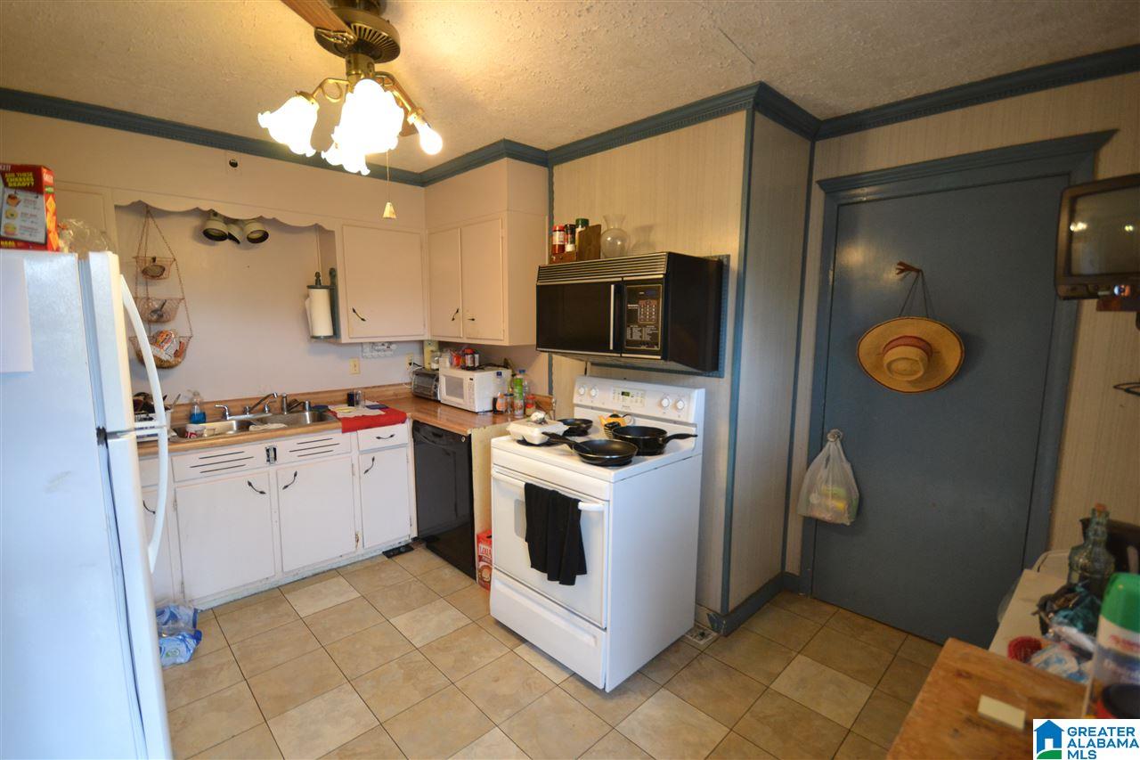 1421 16th Way Southwest Birmingham, AL 35211 - Photo 5 of 5