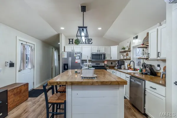 $124,900 | Undisclosed Address, Phillipsburg, MO 65722