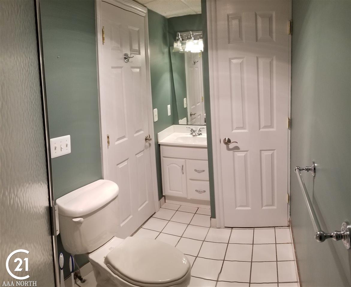 18975 Armada Ridge Road Armada, MI 48005 - Photo 34 of 65 50010667-33.JPG