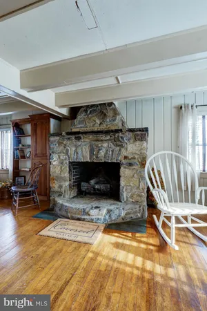 $899,800 | 44 Frogtown Road, Paradise, PA 17562