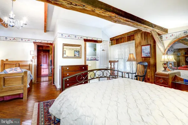 $899,800 | 44 Frogtown Road, Paradise, PA 17562