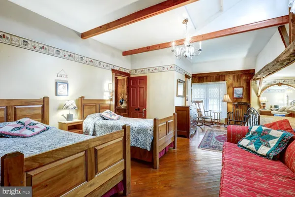 $899,800 | 44 Frogtown Road, Paradise, PA 17562