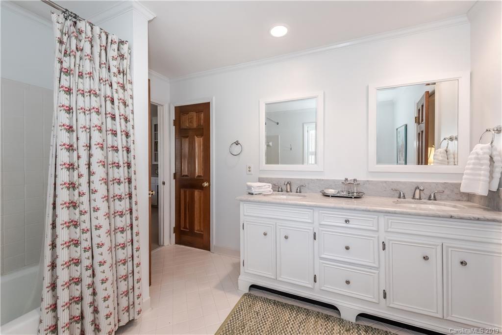 2300 Wolfe Ridge Road Charlotte, NC 28210 - Photo 22 of 36 Gallery Image 22