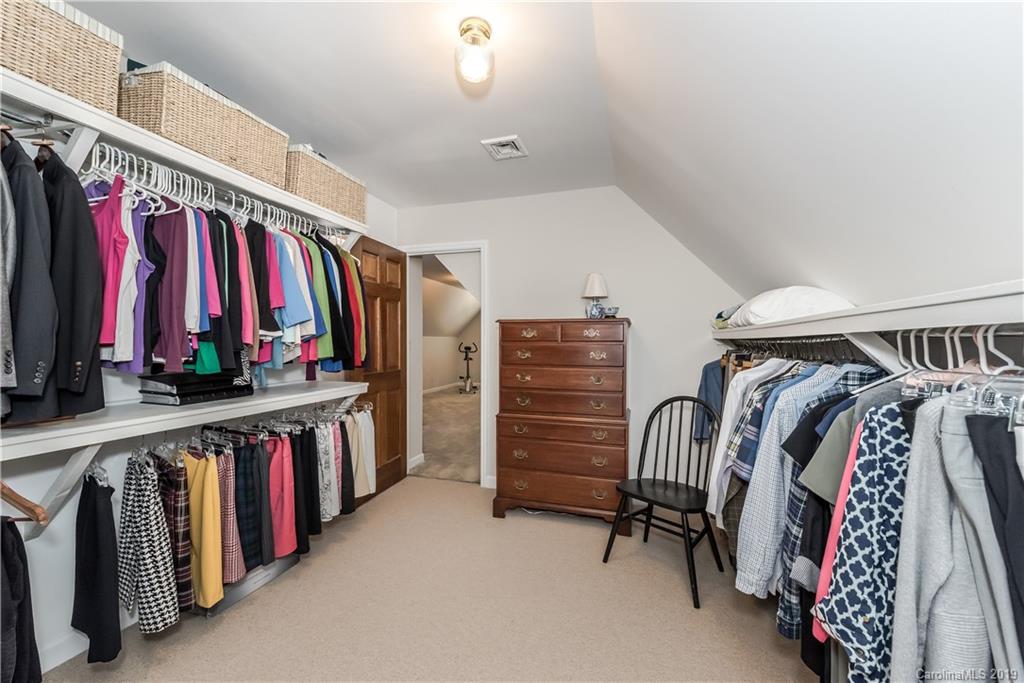 2300 Wolfe Ridge Road Charlotte, NC 28210 - Photo 29 of 36 Gallery Image 29