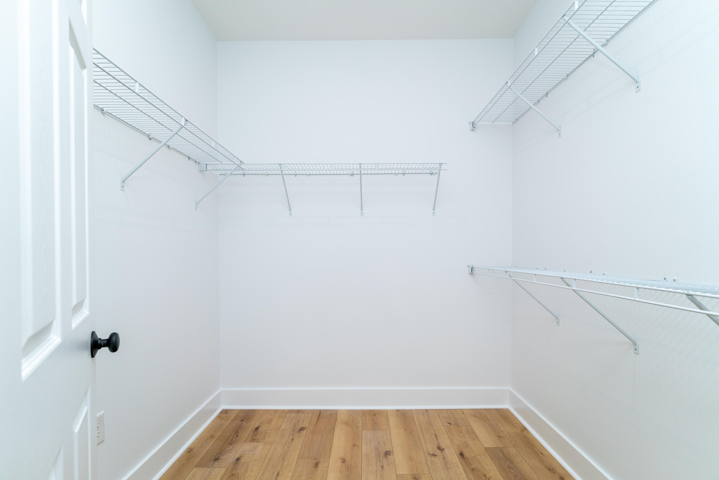 1039 Valley Road Crestview, FL 32539 - Photo 10 of 18 Master Closet