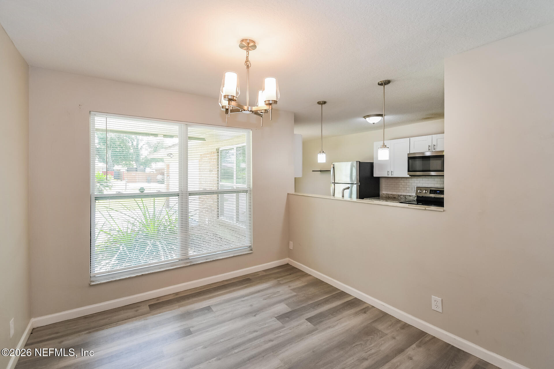 6064 Gulf Road West Jacksonville, FL 32244 - Photo 8 of 21 008-photo-dining-room-15504928