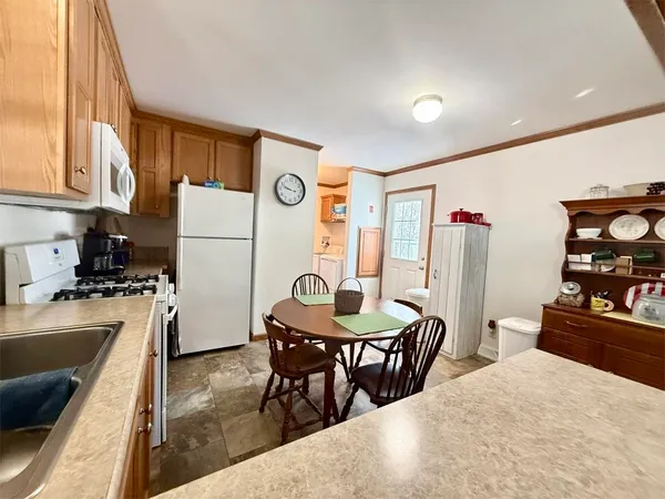 $429,000 | 10 Sevigny Road, Castleton, VT 05735