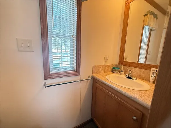 $429,000 | 10 Sevigny Road, Castleton, VT 05735