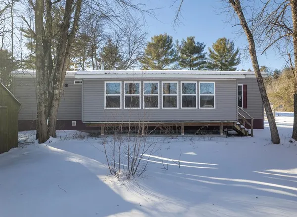 $429,000 | 10 Sevigny Road, Castleton, VT 05735