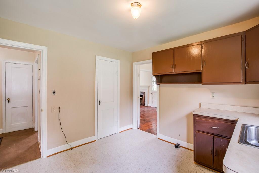 215 Model Farm Road High Point, NC 27263 - Photo 9 of 21 Gallery Image 9