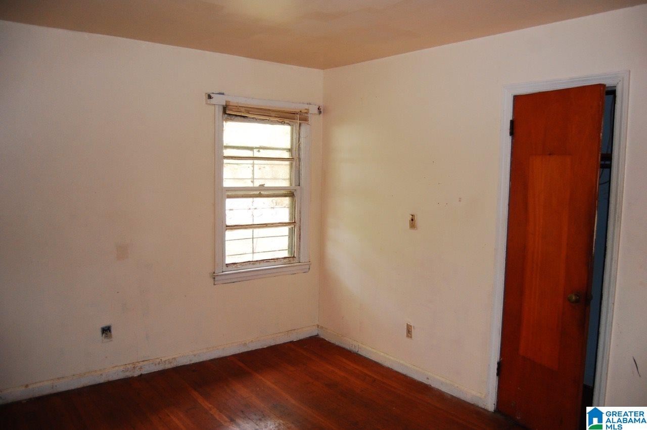 304 Ridgewood Avenue Fairfield, AL 35064 - Photo 12 of 18