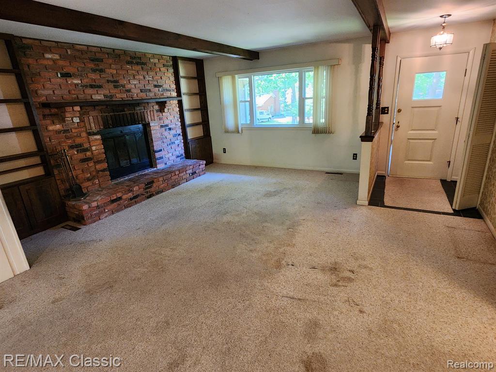 4121 Edmore Road Waterford, MI 48329 - Photo 11 of 53