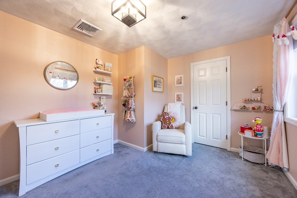 11 A Endicott Street, Unit 3 Peabody, MA 01960 - Photo 20 of 29