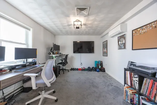 $499,900 | 11 A Endicott Street, Unit 3, Peabody, MA 01960