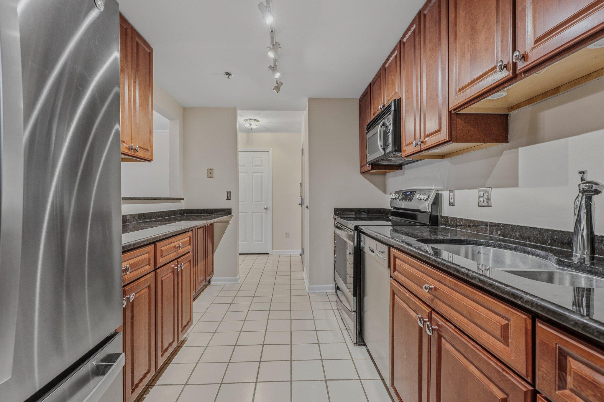 960 Fell Street, Unit 308 Baltimore, MD 21231 - Photo 11 of 38