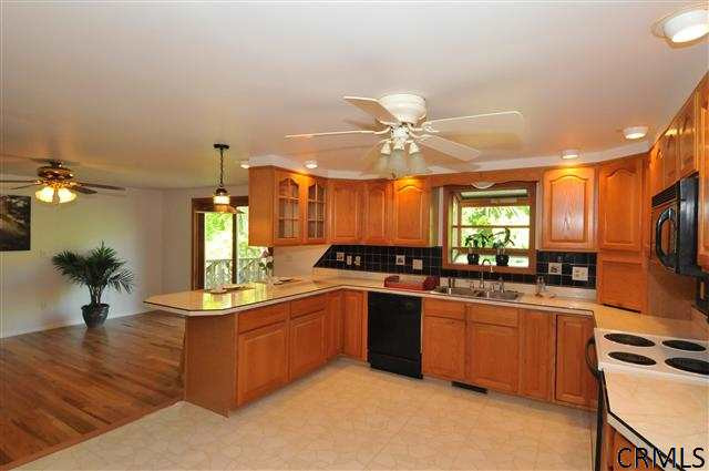6 Forest Road Ballston, NY 12027 - Photo 4 of 16 Photo 4