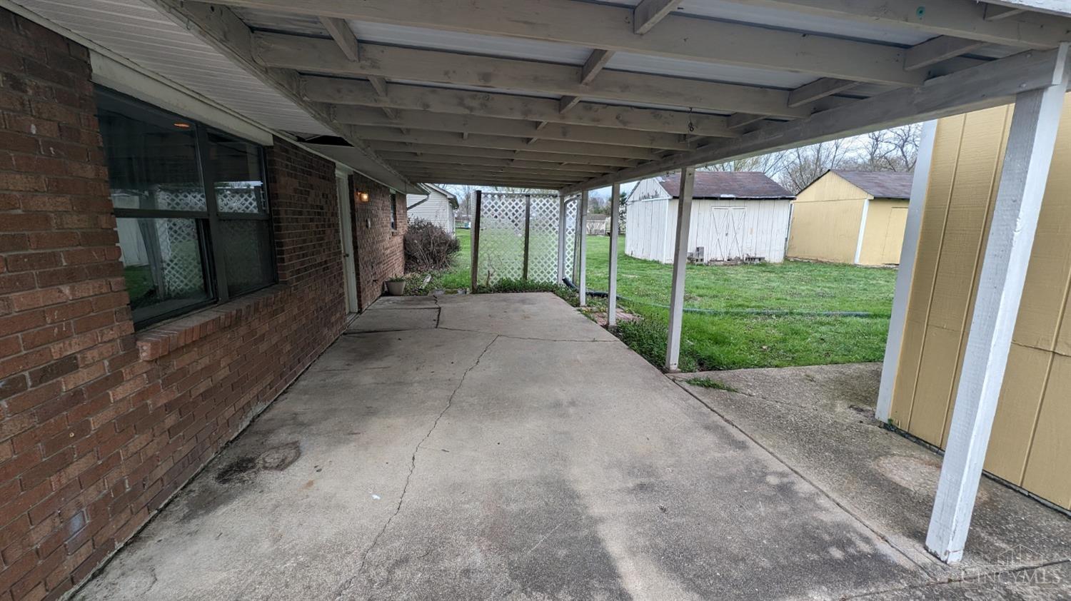 2170 W Road New Richmond, OH 45157 - Photo 17 of 25
