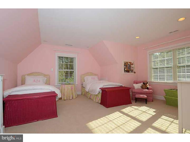 321 Exeter Road Devon, PA 19333 - Photo 20 of 25 Bedroom 5
