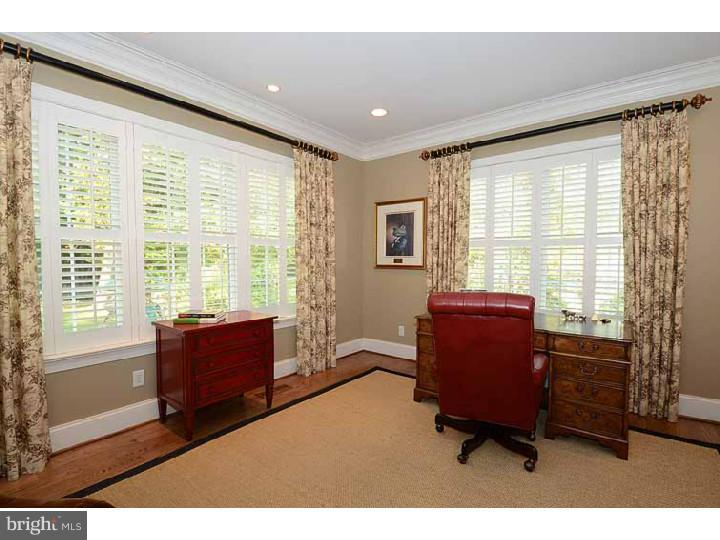 321 Exeter Road Devon, PA 19333 - Photo 5 of 25 Office / Study